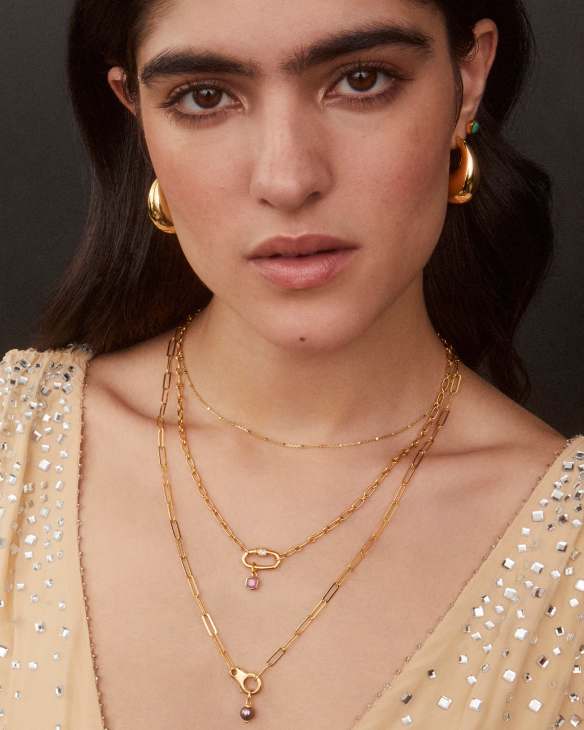 Mabel 18k Gold Vermeil Pearl Accent Charm in Peacock Pearl